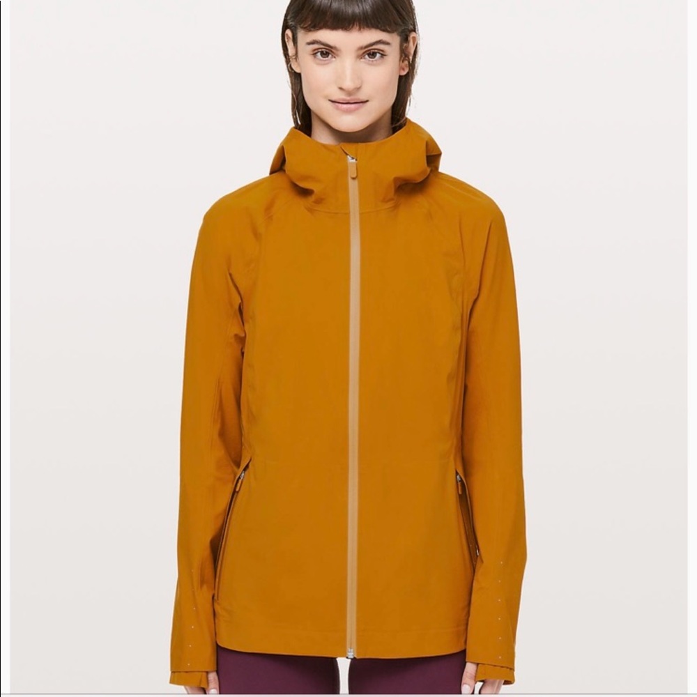 Lululemon - The Rain Is Calling Jacket II - Size 10